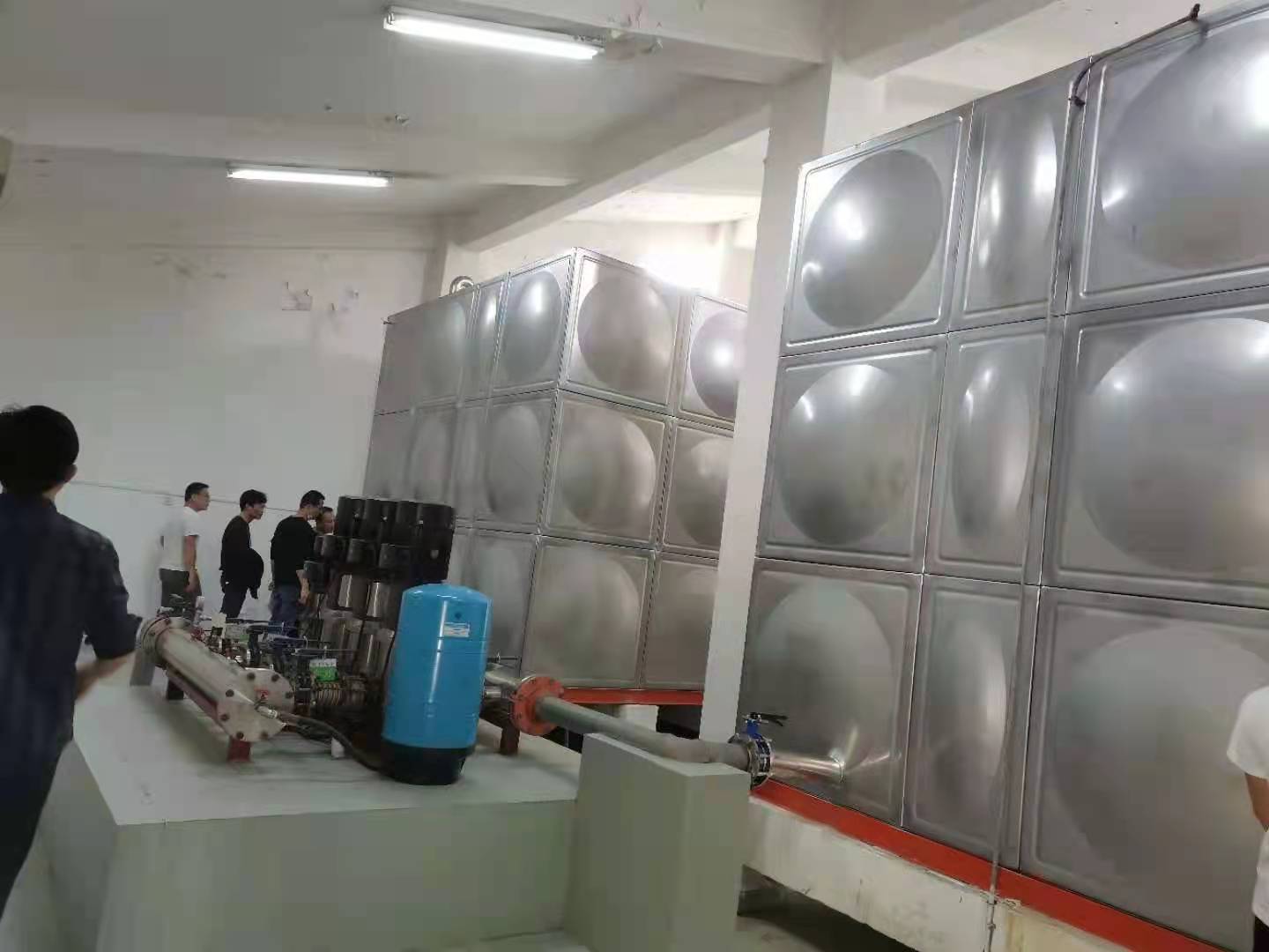 工商旅游学校.jpg