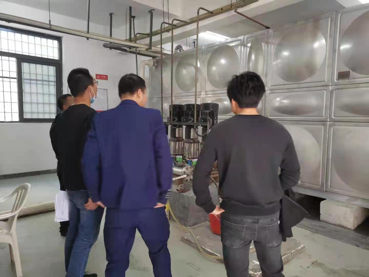 工商旅游学校1.jpg